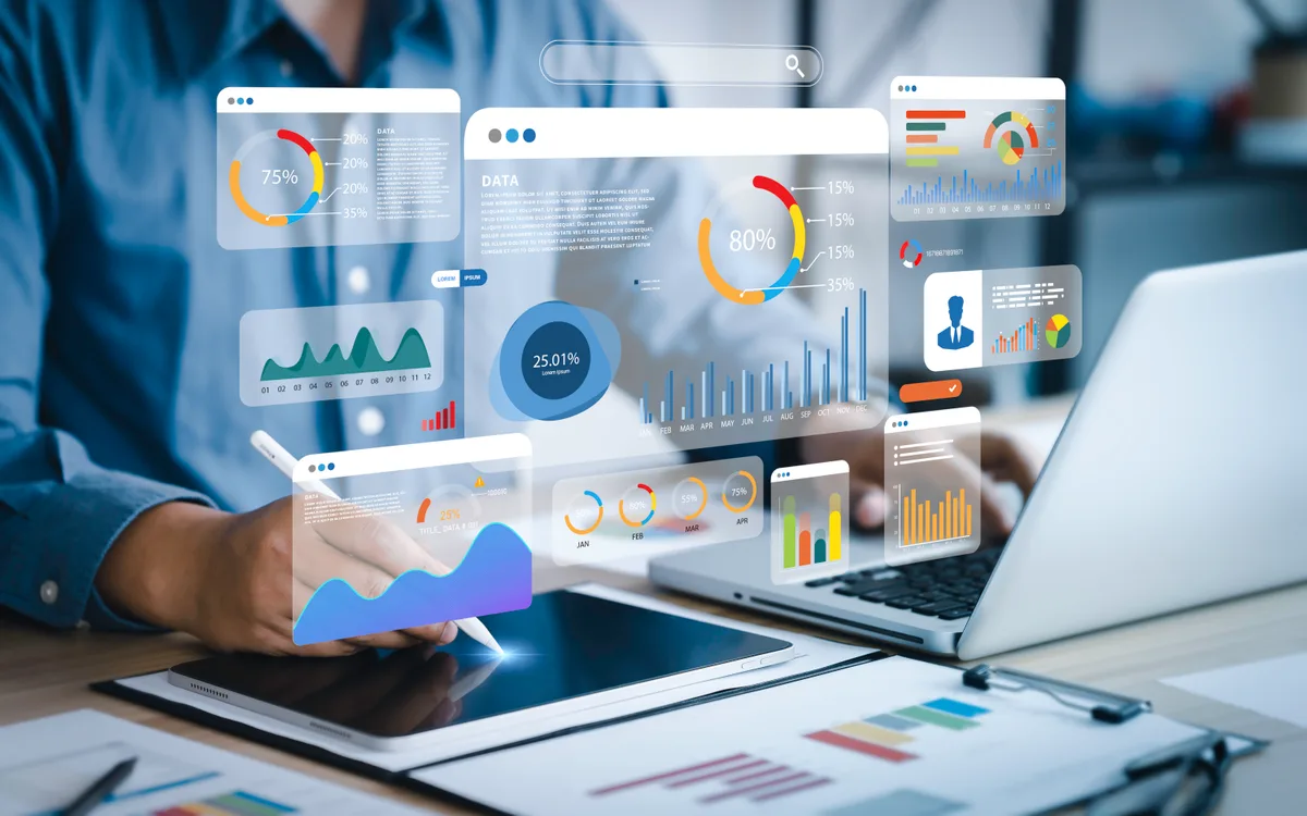 Looker Studio business dashboard visualization